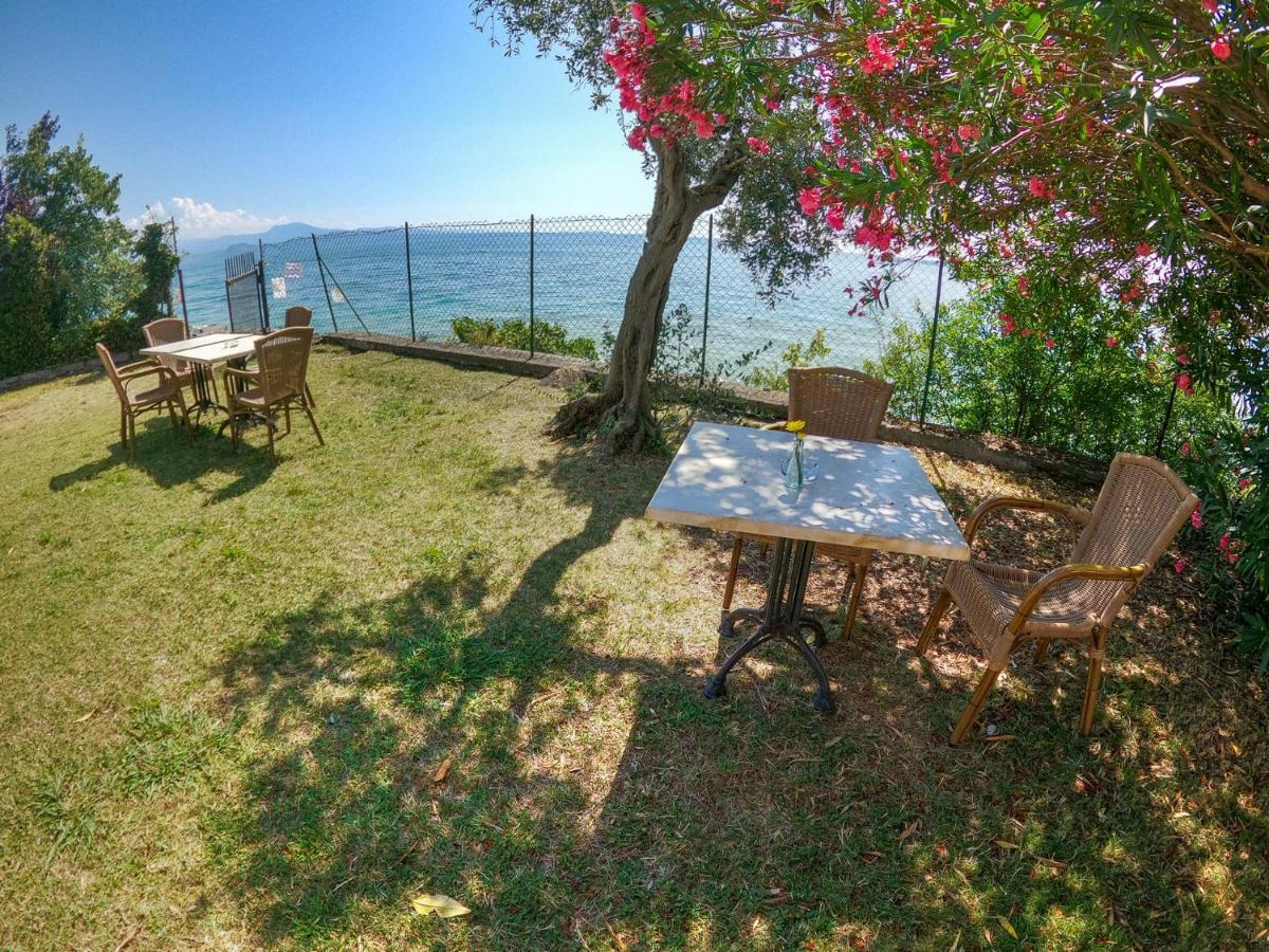 Sivinos Camping Boutique Manerba del Garda Εξωτερικό φωτογραφία
